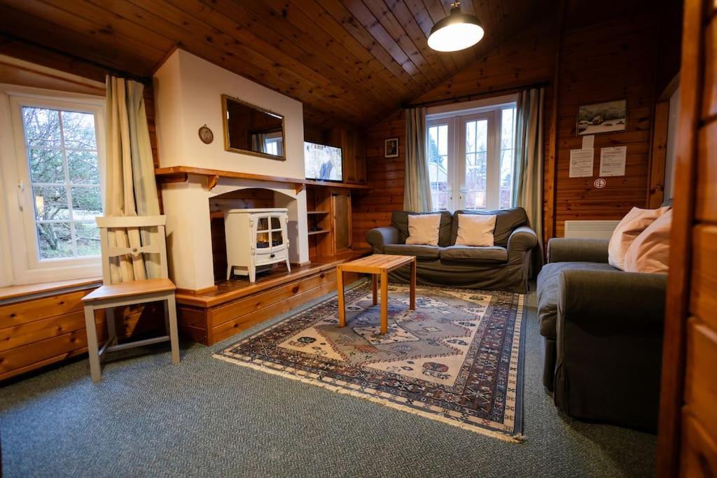 Cozy Norwegian Style Log Cabin In Rural Snowdonia - 2 Bedrooms & Parking By Seren Short Stays Ffestiniog Zewnętrze zdjęcie