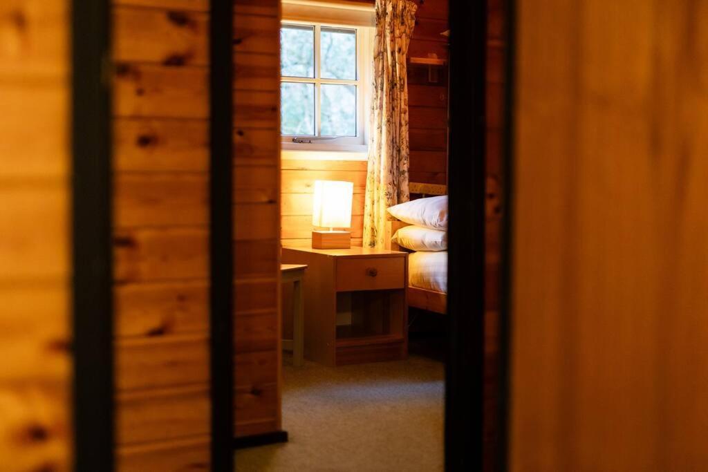 Cozy Norwegian Style Log Cabin In Rural Snowdonia - 2 Bedrooms & Parking By Seren Short Stays Ffestiniog Zewnętrze zdjęcie