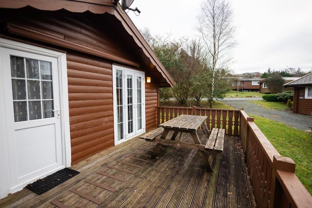 Cozy Norwegian Style Log Cabin In Rural Snowdonia - 2 Bedrooms & Parking By Seren Short Stays Ffestiniog Zewnętrze zdjęcie